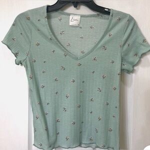 Floral short sleeve top